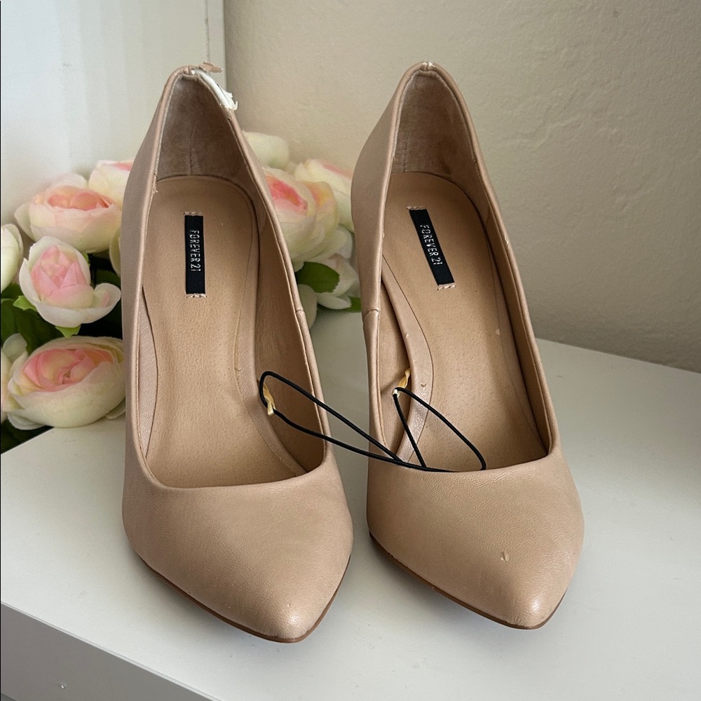 Forever 21 Nude Pointed Heels